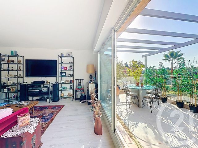 Appartement F5 &agrave; vendre - 5 pi&egrave;ces - 102,87 m2 - Mandelieu La Napoule - 06 - PROVENCE-ALPES-COTE-D-AZUR