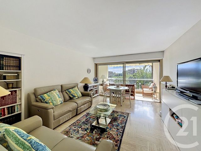 Appartement F4 &agrave; vendre - 4 pi&egrave;ces - 87,26 m2 - Mandelieu La Napoule - 06 - PROVENCE-ALPES-COTE-D-AZUR