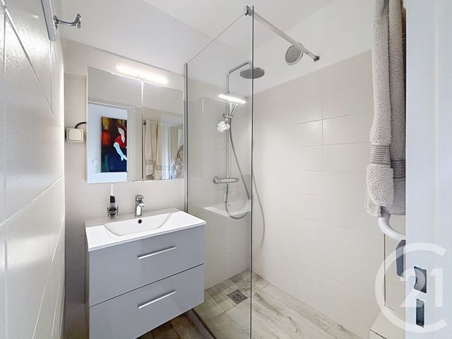 Appartement F4 &agrave; vendre - 4 pi&egrave;ces - 87,26 m2 - Mandelieu La Napoule - 06 - PROVENCE-ALPES-COTE-D-AZUR