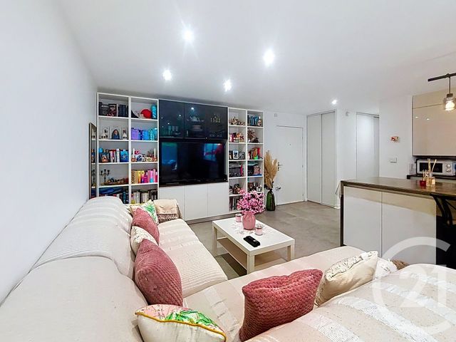 Appartement F3 &agrave; vendre - 3 pi&egrave;ces - 61,21 m2 - Mandelieu La Napoule - 06 - PROVENCE-ALPES-COTE-D-AZUR