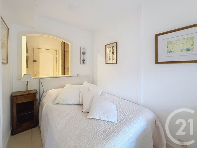 Appartement Studio &agrave; vendre - 1 pi&egrave;ce - 27,24 m2 - Mandelieu La Napoule - 06 - PROVENCE-ALPES-COTE-D-AZUR