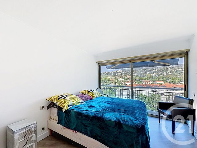 Appartement &agrave; vendre - 2 pi&egrave;ces - 58,96 m2 - Mandelieu La Napoule - 06 - PROVENCE-ALPES-COTE-D-AZUR