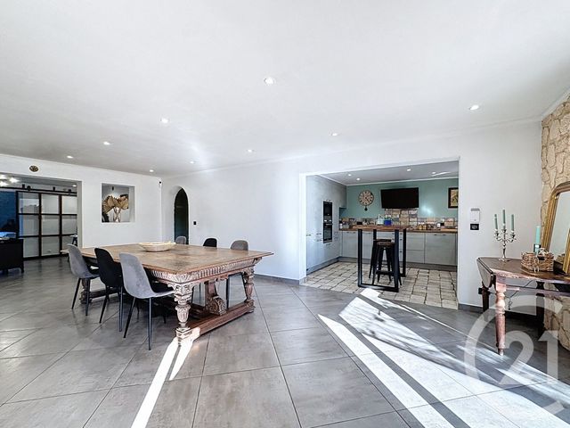 Maison &agrave; vendre - 6 pi&egrave;ces - 215 m2 - 06 - PROVENCE-ALPES-COTE-D-AZUR