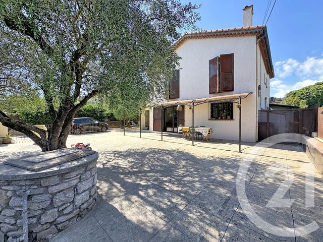 Maison &agrave; vendre - 6 pi&egrave;ces - 215 m2 - Pegomas - 06 - PROVENCE-ALPES-COTE-D-AZUR