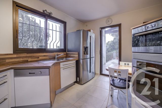 Maison &agrave; vendre - 6 pi&egrave;ces - 160,11 m2 - Mandelieu La Napoule - 06 - PROVENCE-ALPES-COTE-D-AZUR