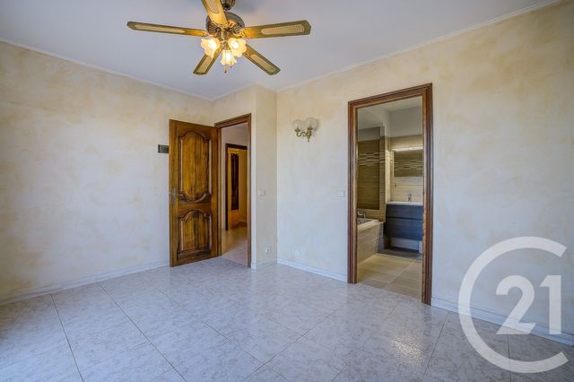 Maison &agrave; vendre - 6 pi&egrave;ces - 160,11 m2 - Mandelieu La Napoule - 06 - PROVENCE-ALPES-COTE-D-AZUR