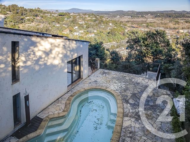 Maison &agrave; vendre - 6 pi&egrave;ces - 160,11 m2 - Mandelieu La Napoule - 06 - PROVENCE-ALPES-COTE-D-AZUR