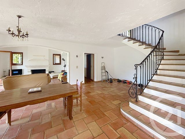 Maison &agrave; vendre - 5 pi&egrave;ces - 142,48 m2 - Mandelieu La Napoule - 06 - PROVENCE-ALPES-COTE-D-AZUR