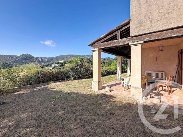 Maison &agrave; vendre - 5 pi&egrave;ces - 142,48 m2 - Mandelieu La Napoule - 06 - PROVENCE-ALPES-COTE-D-AZUR