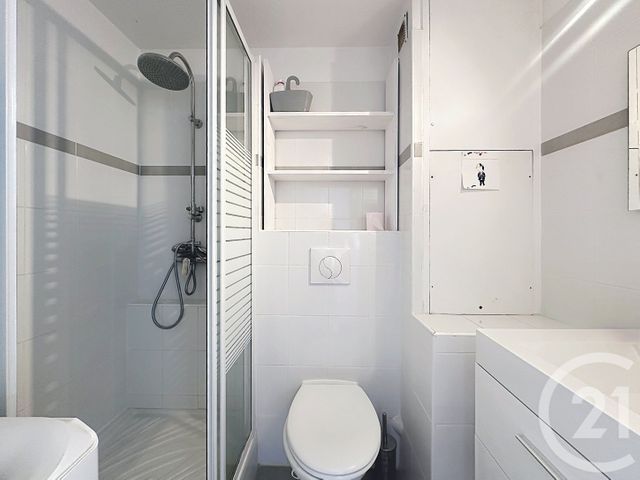 Appartement F2 &agrave; vendre - 2 pi&egrave;ces - 25,11 m2 - Mandelieu La Napoule - 06 - PROVENCE-ALPES-COTE-D-AZUR