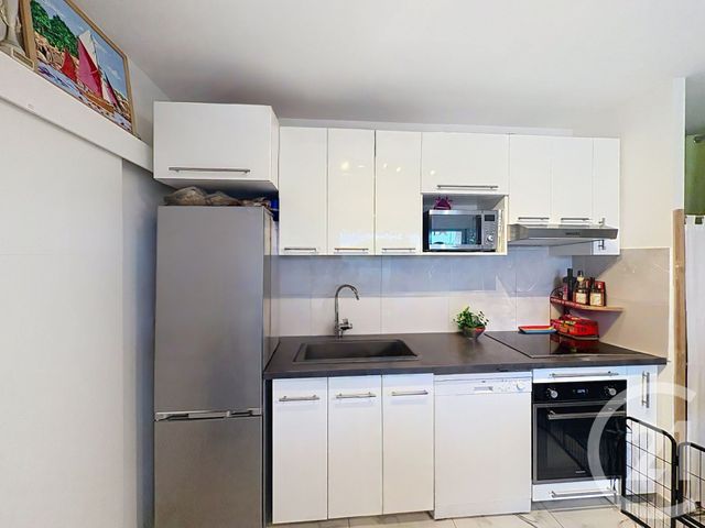 Appartement F2 &agrave; vendre - 2 pi&egrave;ces - 35 m2 - Mandelieu La Napoule - 06 - PROVENCE-ALPES-COTE-D-AZUR