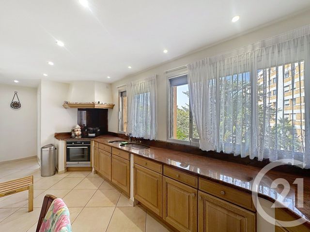 Appartement T3 &agrave; vendre - 4 pi&egrave;ces - 75,71 m2 - Mandelieu La Napoule - 06 - PROVENCE-ALPES-COTE-D-AZUR