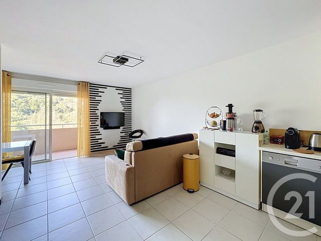Appartement F2 &agrave; vendre - 2 pi&egrave;ces - 43 m2 - Mandelieu La Napoule - 06 - PROVENCE-ALPES-COTE-D-AZUR