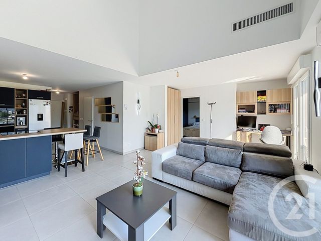Appartement Duplex &agrave; vendre - 4 pi&egrave;ces - 118,13 m2 - La Roquette Sur Siagne - 06 - PROVENCE-ALPES-COTE-D-AZUR