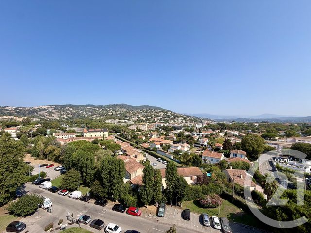Appartement F1 &agrave; vendre - 1 pi&egrave;ce - 27,90 m2 - Mandelieu La Napoule - 06 - PROVENCE-ALPES-COTE-D-AZUR