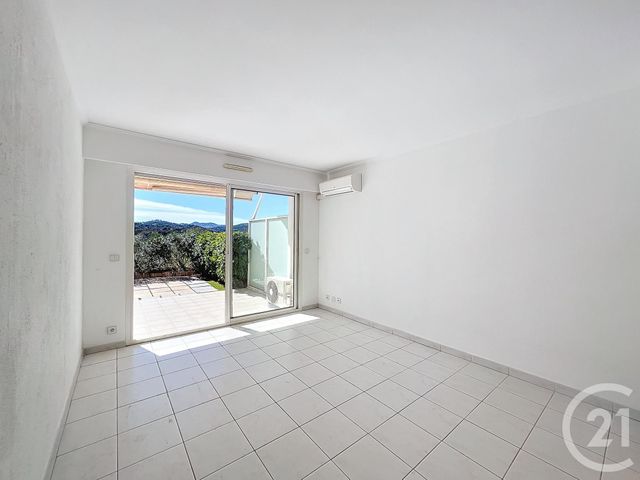 Appartement T2 &agrave; vendre - 2 pi&egrave;ces - 36,02 m2 - Mandelieu La Napoule - 06 - PROVENCE-ALPES-COTE-D-AZUR