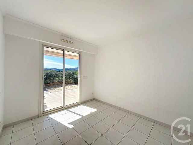 Appartement T2 &agrave; vendre - 2 pi&egrave;ces - 36,02 m2 - Mandelieu La Napoule - 06 - PROVENCE-ALPES-COTE-D-AZUR