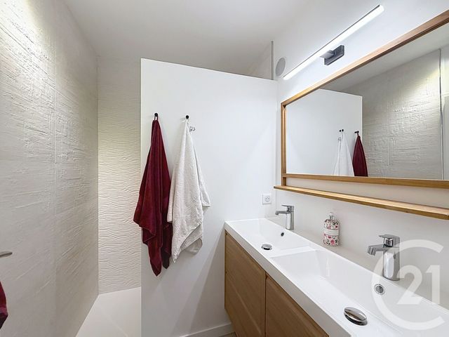 Appartement F3 &agrave; vendre - 3 pi&egrave;ces - 65,01 m2 - Mandelieu La Napoule - 06 - PROVENCE-ALPES-COTE-D-AZUR