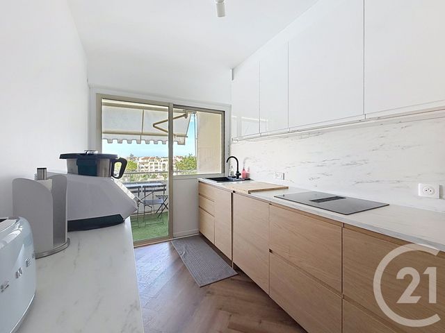 Appartement F3 &agrave; vendre - 3 pi&egrave;ces - 65,01 m2 - Mandelieu La Napoule - 06 - PROVENCE-ALPES-COTE-D-AZUR