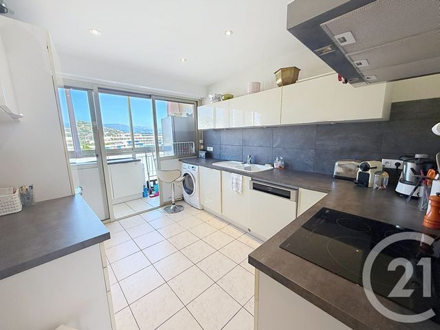 Appartement F4 &agrave; vendre - 4 pi&egrave;ces - 88 m2 - Mandelieu La Napoule - 06 - PROVENCE-ALPES-COTE-D-AZUR