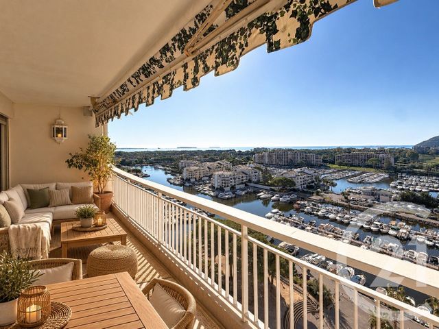Appartement F4 &agrave; vendre - 4 pi&egrave;ces - 88 m2 - Mandelieu La Napoule - 06 - PROVENCE-ALPES-COTE-D-AZUR