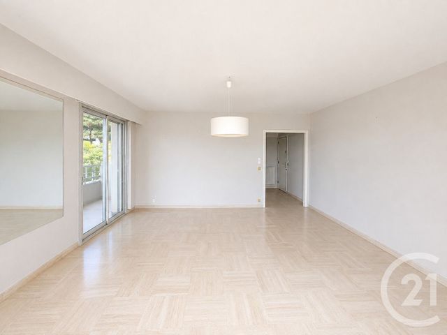 Appartement F3 &agrave; vendre - 3 pi&egrave;ces - 71,13 m2 - Le Cannet - 06 - PROVENCE-ALPES-COTE-D-AZUR