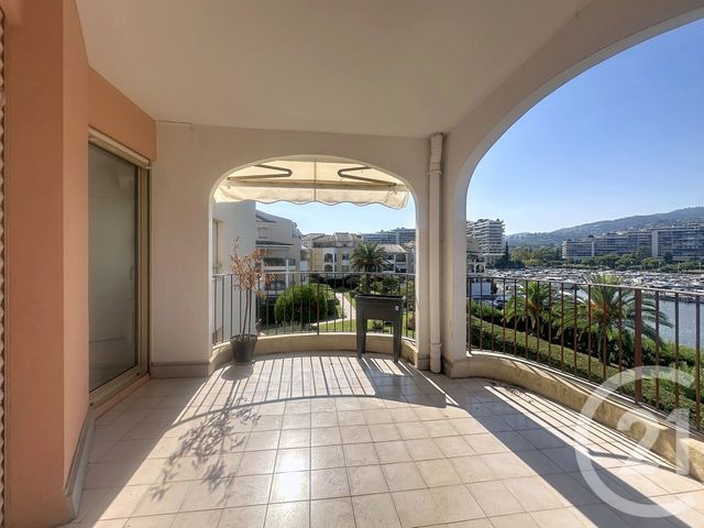 Appartement F2 &agrave; vendre - 2 pi&egrave;ces - 42,90 m2 - Mandelieu La Napoule - 06 - PROVENCE-ALPES-COTE-D-AZUR