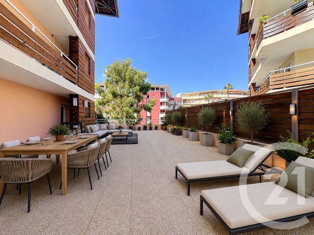 Appartement F3 &agrave; vendre - 3 pi&egrave;ces - 67,31 m2 - Mandelieu La Napoule - 06 - PROVENCE-ALPES-COTE-D-AZUR