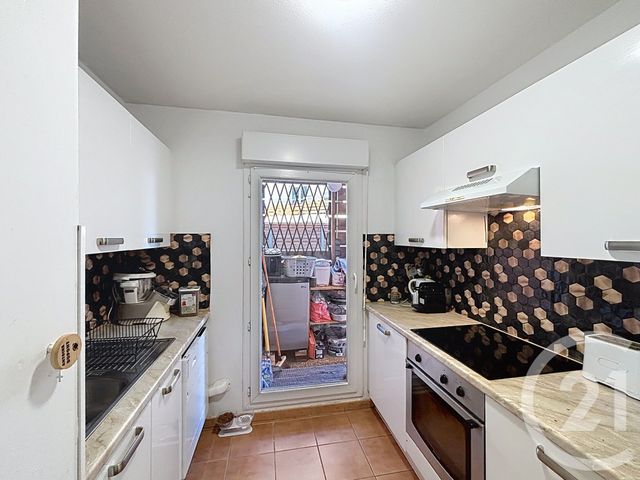 Appartement F3 &agrave; vendre - 3 pi&egrave;ces - 67,31 m2 - Mandelieu La Napoule - 06 - PROVENCE-ALPES-COTE-D-AZUR