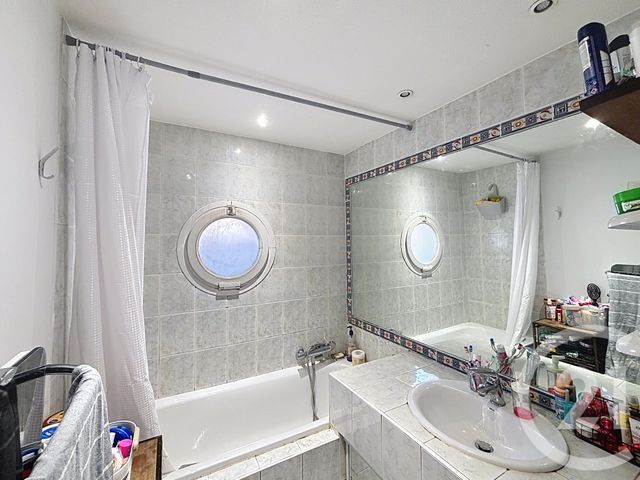 Appartement F3 &agrave; vendre - 3 pi&egrave;ces - 67,31 m2 - Mandelieu La Napoule - 06 - PROVENCE-ALPES-COTE-D-AZUR