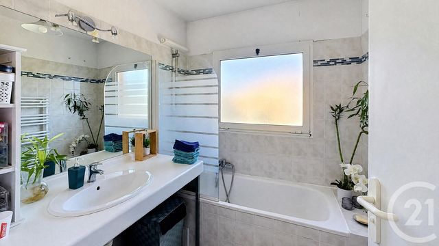 Appartement F5 &agrave; vendre - 5 pi&egrave;ces - 122,34 m2 - 06 - PROVENCE-ALPES-COTE-D-AZUR