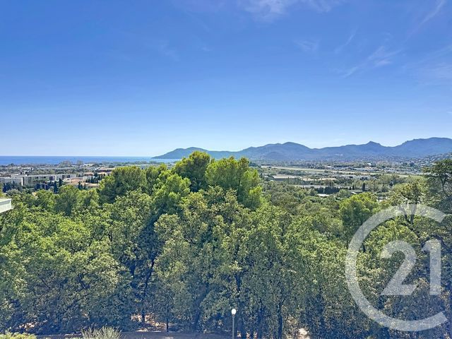 Appartement F5 &agrave; vendre - 5 pi&egrave;ces - 122,34 m2 - 06 - PROVENCE-ALPES-COTE-D-AZUR