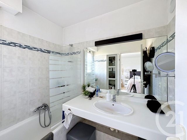 Appartement F5 &agrave; vendre - 5 pi&egrave;ces - 122,34 m2 - 06 - PROVENCE-ALPES-COTE-D-AZUR