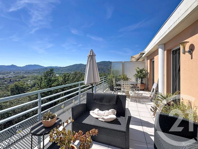 Appartement F5 &agrave; vendre - 5 pi&egrave;ces - 122,34 m2 - 06 - PROVENCE-ALPES-COTE-D-AZUR