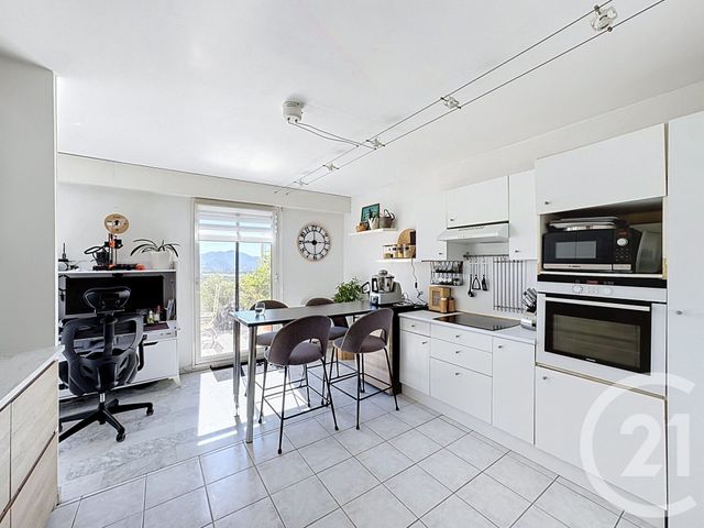 Appartement F5 &agrave; vendre - 5 pi&egrave;ces - 122,34 m2 - 06 - PROVENCE-ALPES-COTE-D-AZUR