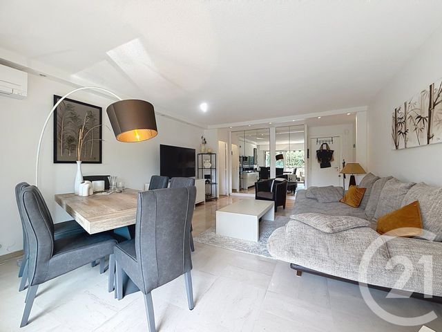 Appartement F3 &agrave; vendre - 3 pi&egrave;ces - 75,70 m2 - Mandelieu La Napoule - 06 - PROVENCE-ALPES-COTE-D-AZUR