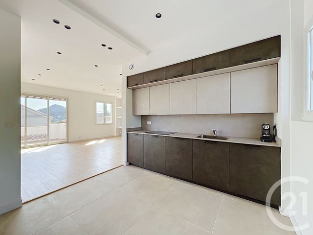 Maison &agrave; vendre - 6 pi&egrave;ces - 153,81 m2 - Mandelieu La Napoule - 06 - PROVENCE-ALPES-COTE-D-AZUR