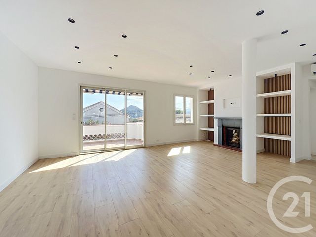 Maison &agrave; vendre - 6 pi&egrave;ces - 153,81 m2 - Mandelieu La Napoule - 06 - PROVENCE-ALPES-COTE-D-AZUR