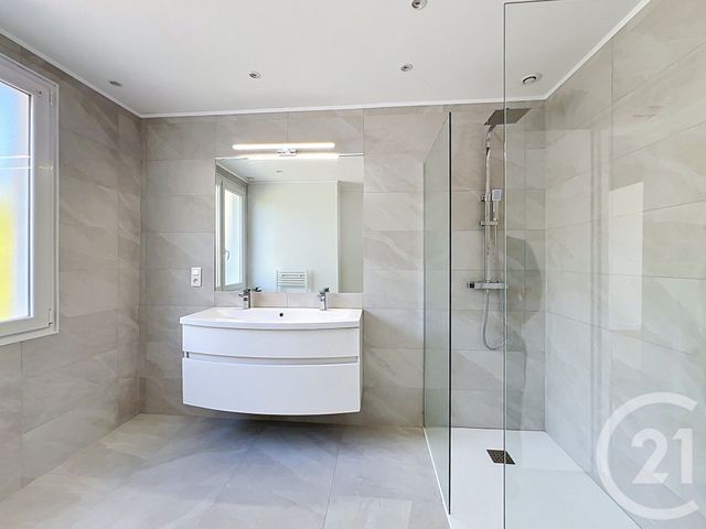 Maison &agrave; vendre - 6 pi&egrave;ces - 153,81 m2 - Mandelieu La Napoule - 06 - PROVENCE-ALPES-COTE-D-AZUR