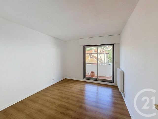 Appartement T3 &agrave; vendre - 3 pi&egrave;ces - 68,69 m2 - Mandelieu La Napoule - 06 - PROVENCE-ALPES-COTE-D-AZUR