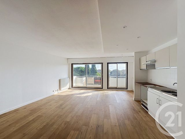 Appartement T3 &agrave; vendre - 3 pi&egrave;ces - 68,69 m2 - Mandelieu La Napoule - 06 - PROVENCE-ALPES-COTE-D-AZUR