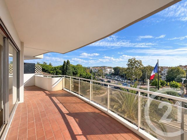 Appartement F2 &agrave; vendre - 2 pi&egrave;ces - 50,46 m2 - Mandelieu La Napoule - 06 - PROVENCE-ALPES-COTE-D-AZUR