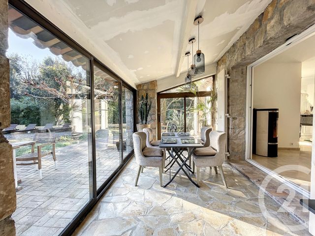 Maison &agrave; vendre - 4 pi&egrave;ces - 101,34 m2 - Mandelieu La Napoule - 06 - PROVENCE-ALPES-COTE-D-AZUR