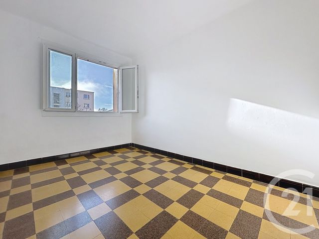 Appartement T4 &agrave; vendre - 4 pi&egrave;ces - 66,85 m2 - Ales - 30 - LANGUEDOC-ROUSSILLON
