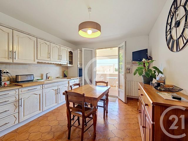 Maison &agrave; vendre - 7 pi&egrave;ces - 165,39 m2 - Aureille - 13 - PROVENCE-ALPES-COTE-D-AZUR