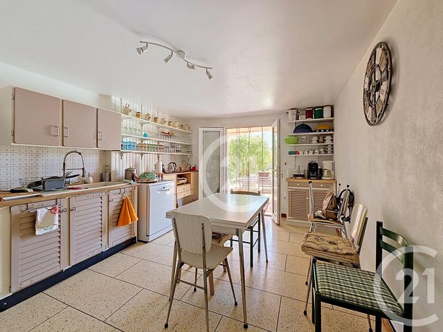 Maison &agrave; vendre - 7 pi&egrave;ces - 165,39 m2 - Aureille - 13 - PROVENCE-ALPES-COTE-D-AZUR