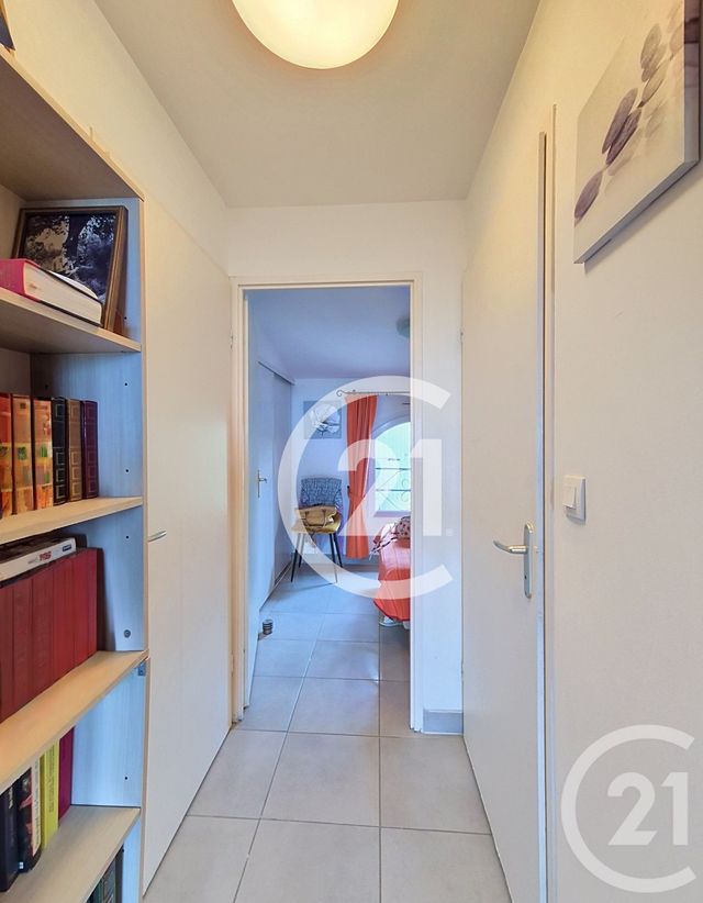 Appartement F2 &agrave; vendre - 2 pi&egrave;ces - 32 m2 - Paradou - 13 - PROVENCE-ALPES-COTE-D-AZUR