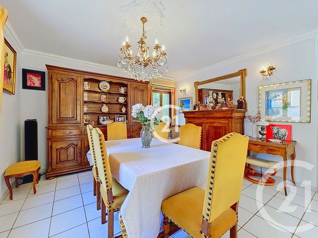 Maison &agrave; vendre - 5 pi&egrave;ces - 172,59 m2 - Arles - 13 - PROVENCE-ALPES-COTE-D-AZUR