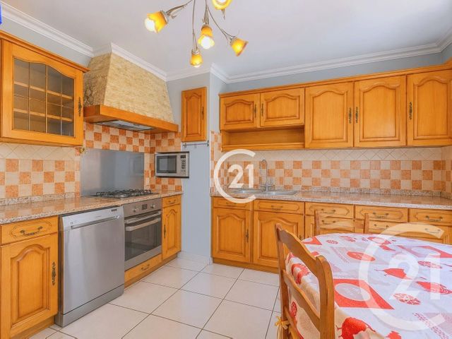 Maison &agrave; vendre - 5 pi&egrave;ces - 172,59 m2 - Arles - 13 - PROVENCE-ALPES-COTE-D-AZUR