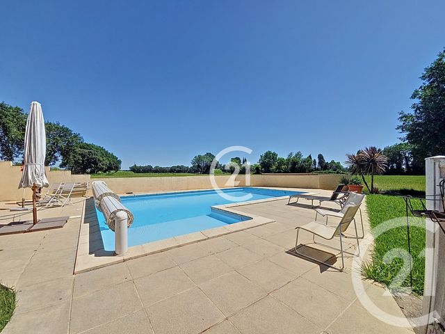 Maison &agrave; vendre - 9 pi&egrave;ces - 225,80 m2 - St Martin De Crau - 13 - PROVENCE-ALPES-COTE-D-AZUR